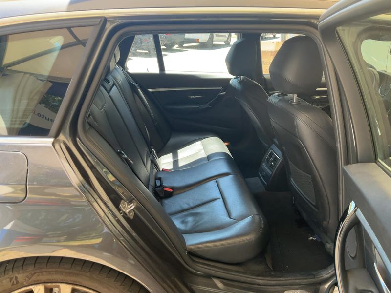 BMW 3er 320d Sport Line — zdjęcie 14