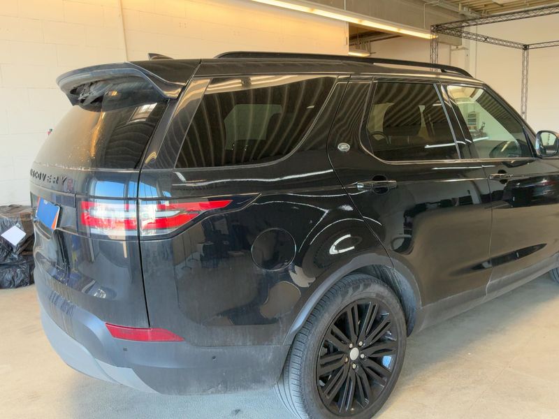 Land Rover Discovery 5 3.0 SD V6 HSE — zdjęcie 6