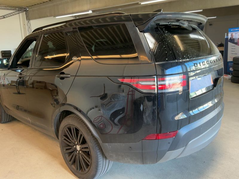 Land Rover Discovery 5 3.0 SD V6 HSE — zdjęcie 3