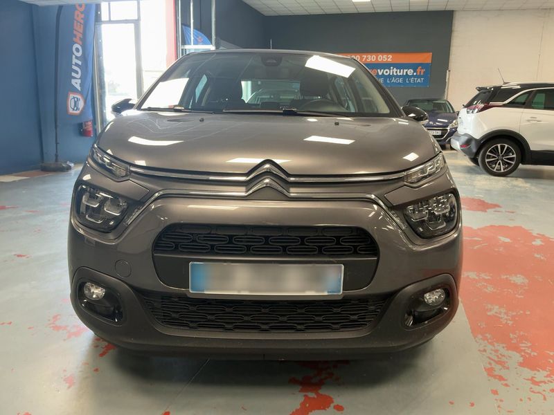 Citroen C3 1.2 PureTech Shine — zdjęcie 9