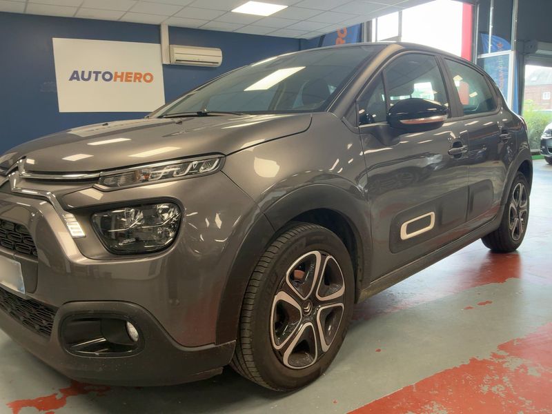 Citroen C3 1.2 PureTech Shine — zdjęcie 2
