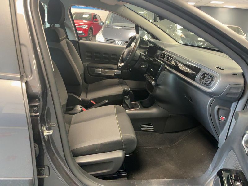 Citroen C3 1.2 PureTech Shine — zdjęcie 11