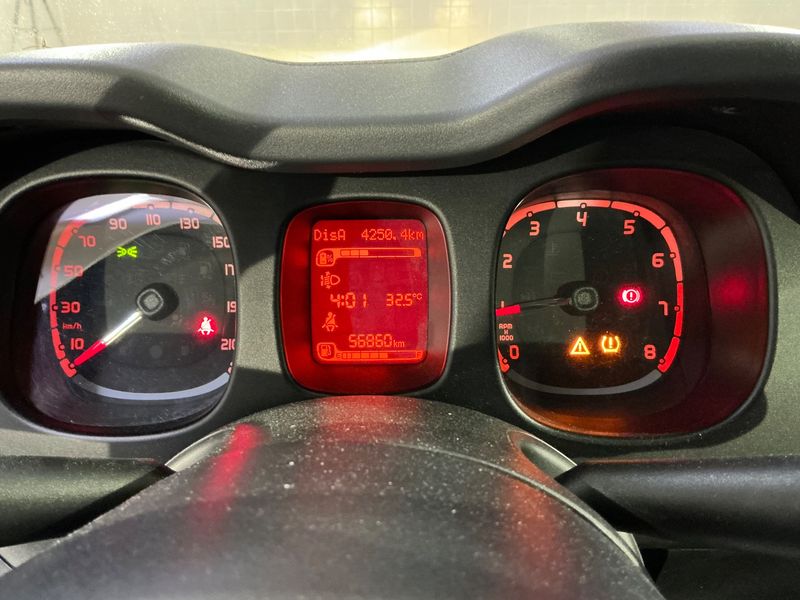 Fiat Panda 1.0 Mild-Hybrid City Life — zdjęcie 13