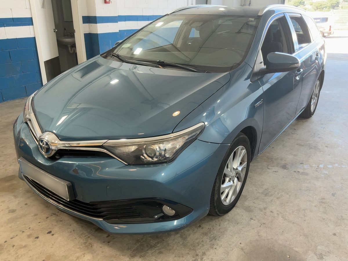Toyota Auris 2016