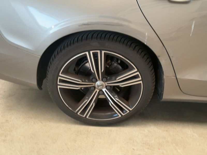 Volvo V60 2.0 D4 Inscription 2018 – снимка 9