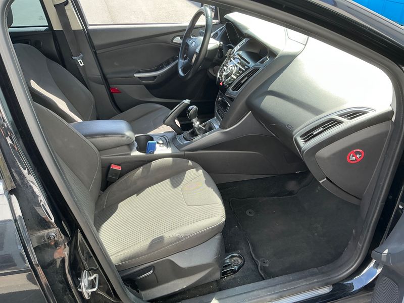Ford Focus 1.0 EcoBoost Titanium 2013 – снимка 3