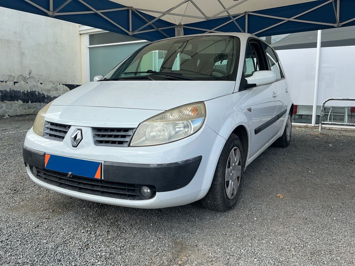 Renault Scenic 1.6 Expression Confort