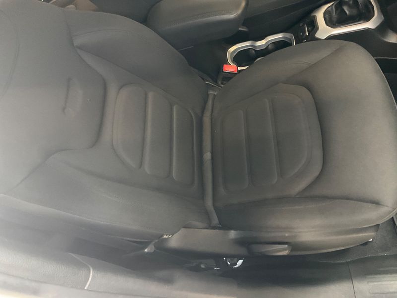 Jeep Renegade 1.6 M-Jet Limited Adventure Edition FWD 2016 – снимка 31