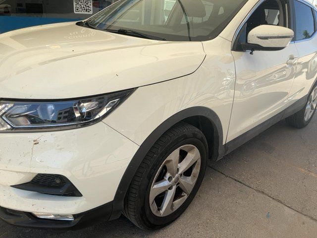 Nissan Qashqai 1.3 DIG-T Acenta 2020 – снимка 2
