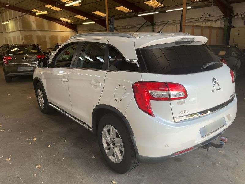 Citroen C4 Aircross 1.6 e-HDi Collection 4x2 — zdjęcie 3