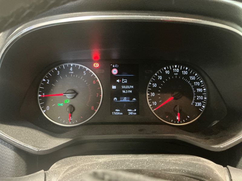 Renault Clio 1.0 SCe Zen 2020 – снимка 18