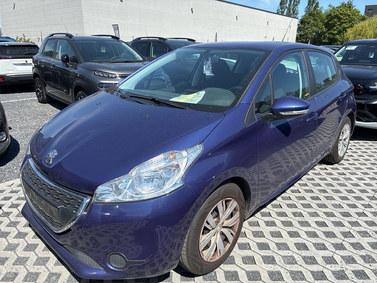 Peugeot 208 2013