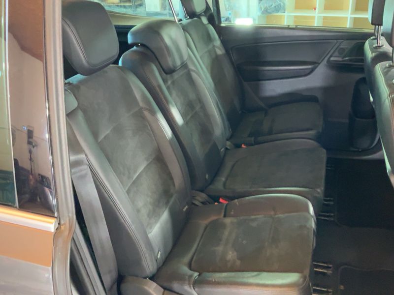 Seat Alhambra 2.0 TDI Executive — zdjęcie 14