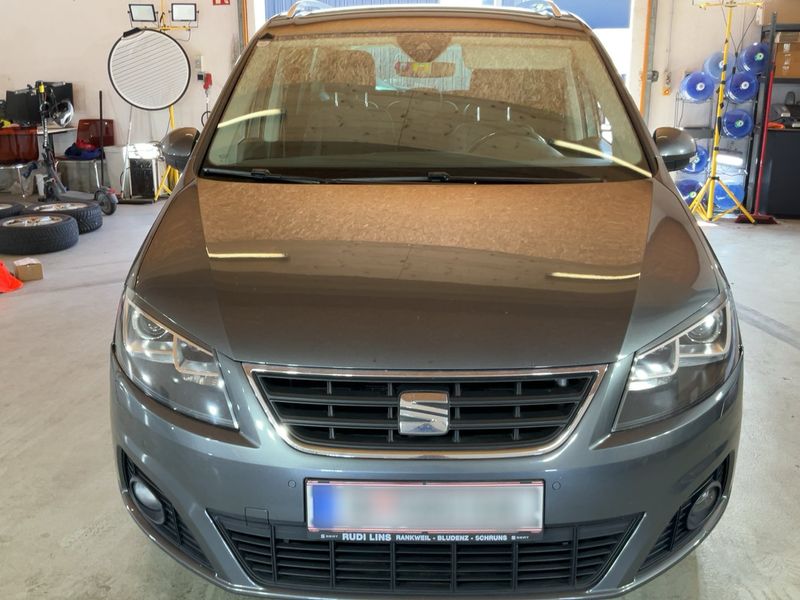 Seat Alhambra 2.0 TDI Executive — zdjęcie 9