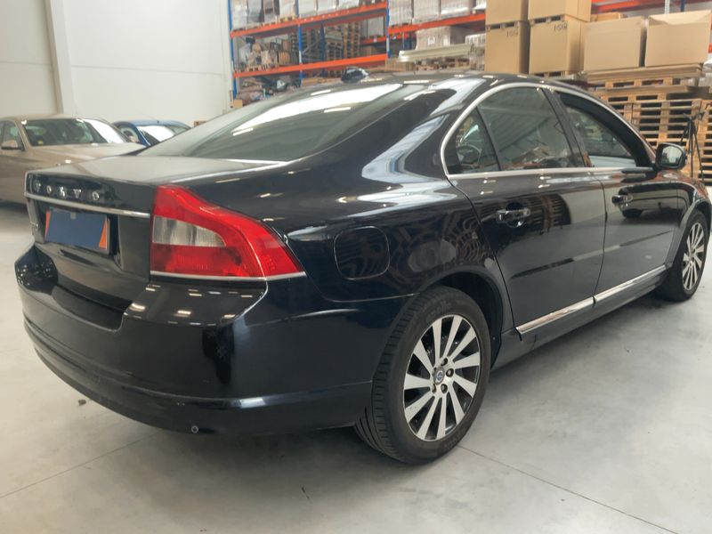 Volvo S80 2.0 D3 Summum — zdjęcie 6