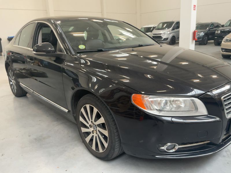 Volvo S80 2.0 D3 Summum — zdjęcie 8