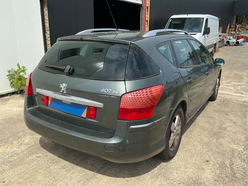 Peugeot 407 1.6 HDi Sport — zdjęcie 2