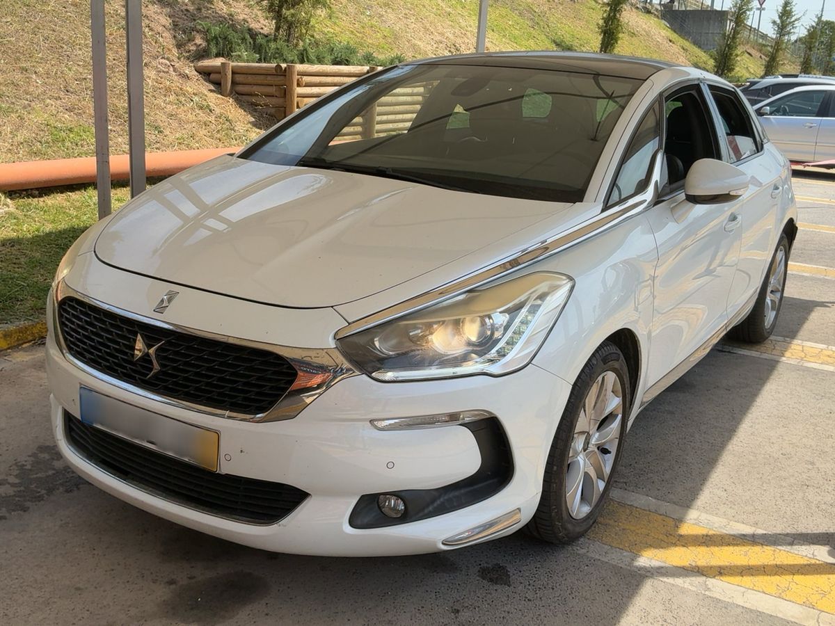 DS Automobiles 2015