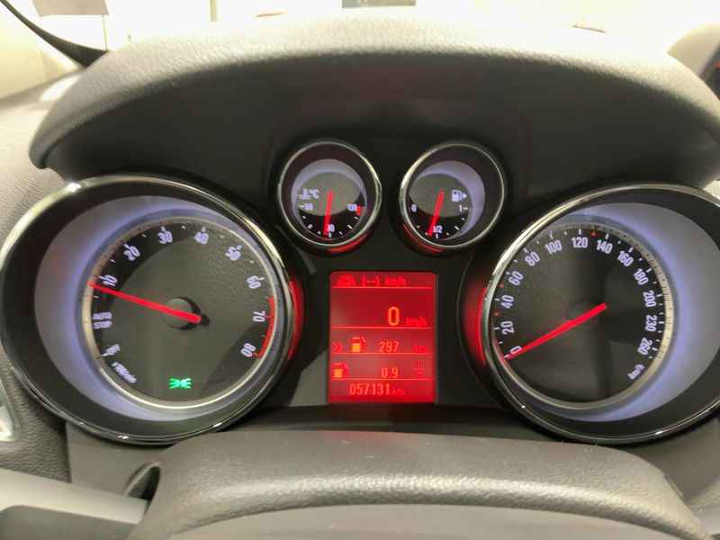 Opel Mokka 1.4 Turbo Edition ecoFlex — zdjęcie 13
