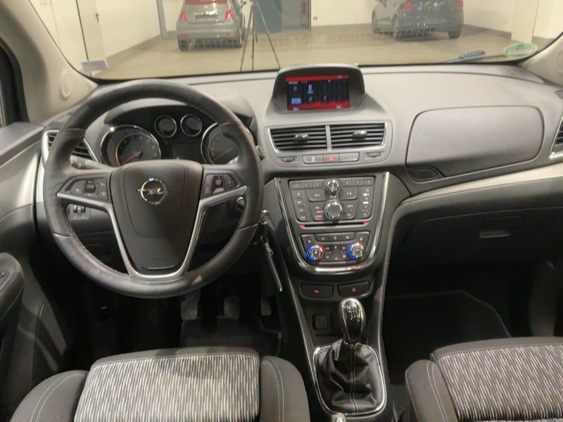 Opel Mokka 1.4 Turbo Edition ecoFlex — zdjęcie 12