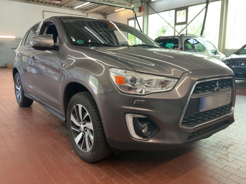 Mitsubishi ASX 2.2 DI-D Comfort Edition 4WD — zdjęcie 8