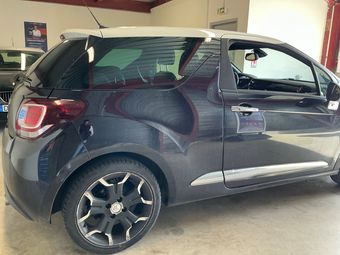 Citroen DS3 1.6 HDi Emeraude Addict photo Citroen DS3 1.6 HDi Emeraude Addict