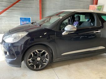 Citroen DS3 1.6 HDi Emeraude Addict photo Citroen DS3 1.6 HDi Emeraude Addict