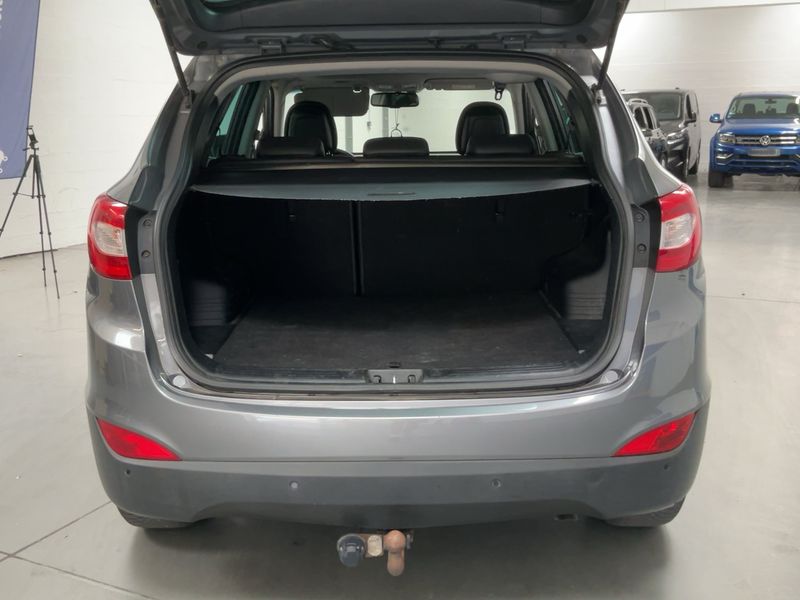 Hyundai ix35 1.7 CRDi Business Blue 2WD — zdjęcie 10
