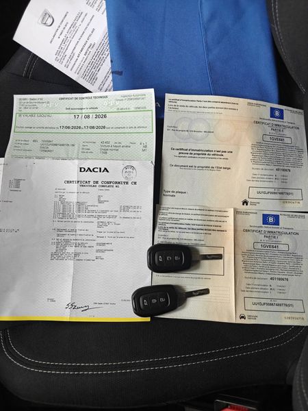 Dacia Sandero 1.0 TCe Comfort — zdjęcie 24