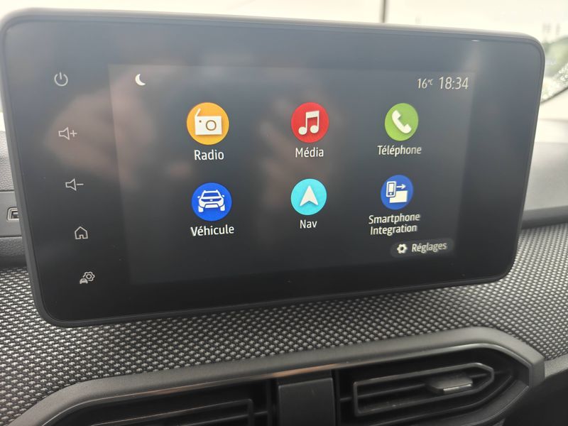 Dacia Sandero 1.0 TCe Comfort — zdjęcie 23