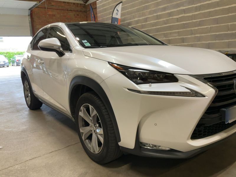 Lexus NX-Serie NX 300h E-Four Executive — zdjęcie 8