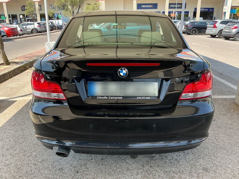 BMW 1er 123d 2008 – снимка 7