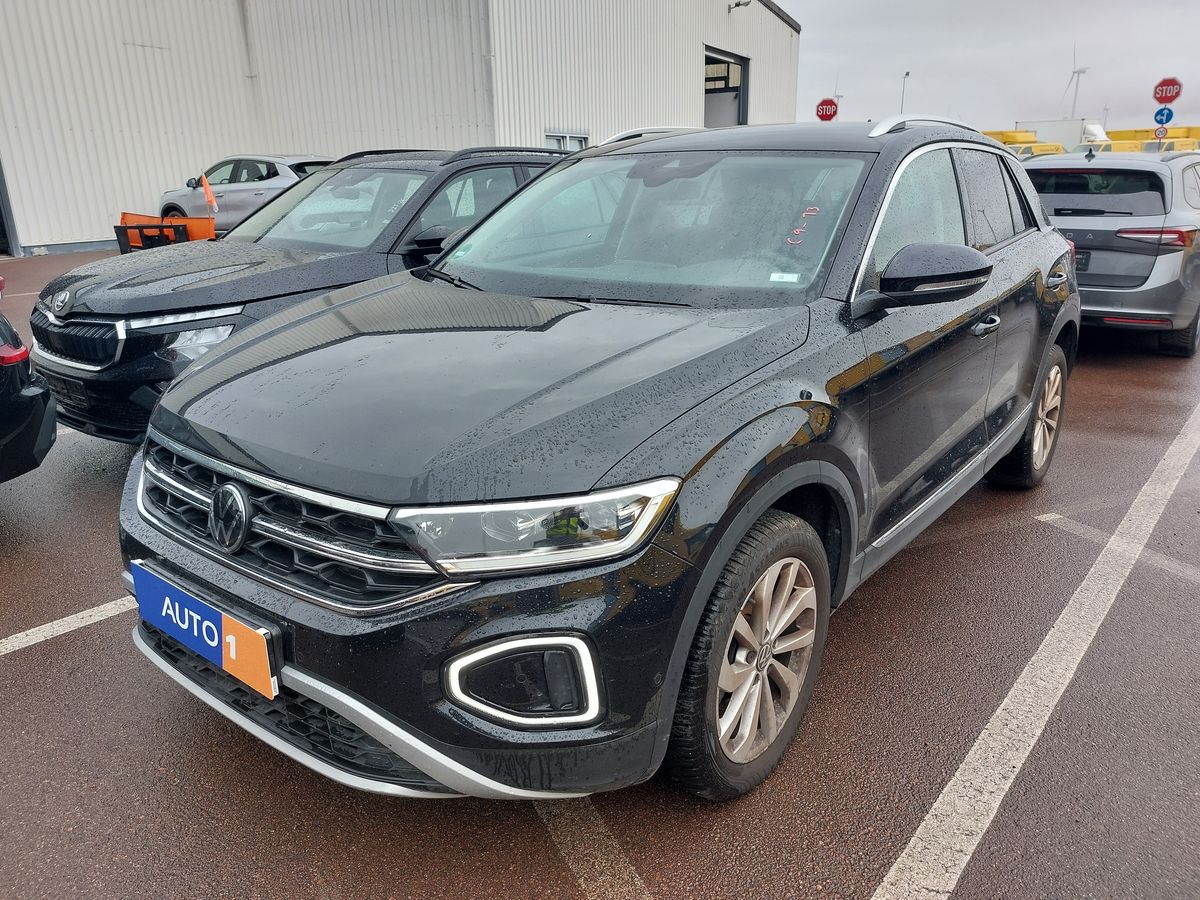 Volkswagen T-Roc 2025 — photo 1