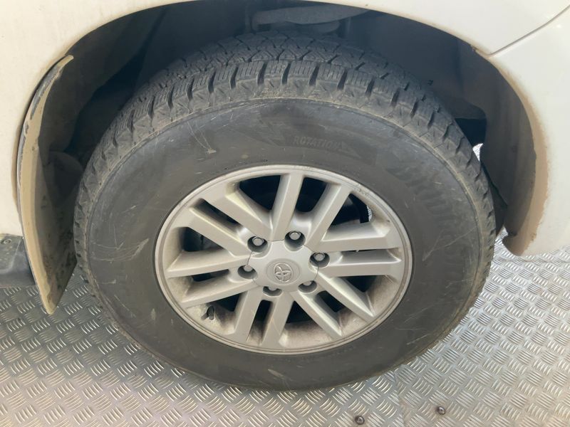 Toyota Hilux 3.0 Turbodiesel Double Cab Life 4x4 2012 – снимка 11
