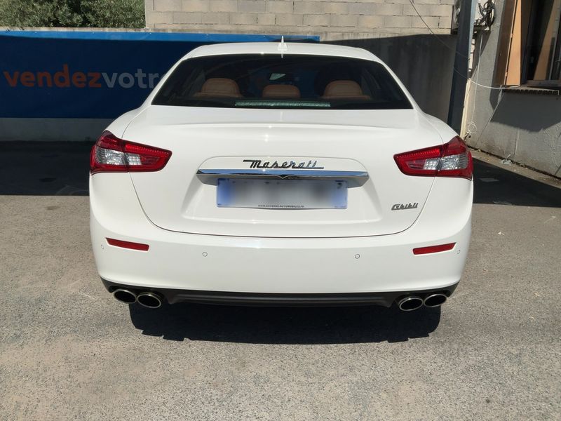 Maserati Ghibli 3.0 V6 TwinTurbo Basis — zdjęcie 5