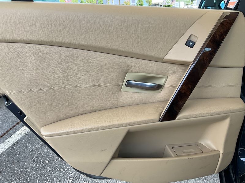 BMW 5er 530d xDrive 2006 – снимка 30