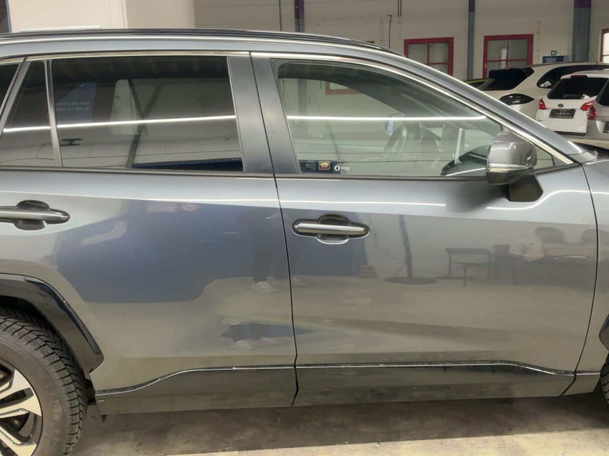 Toyota RAV 2022 — photo 11