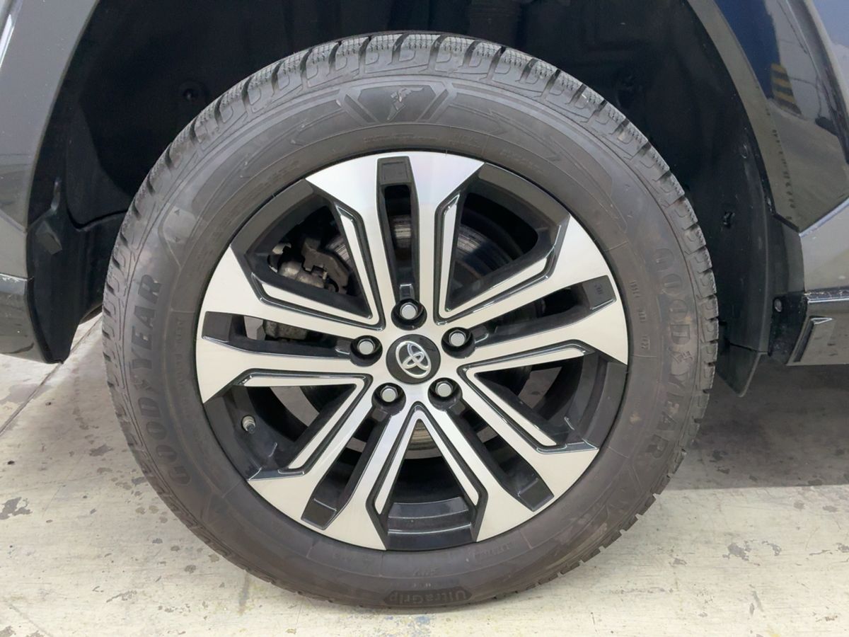Toyota RAV 2022 — photo 10