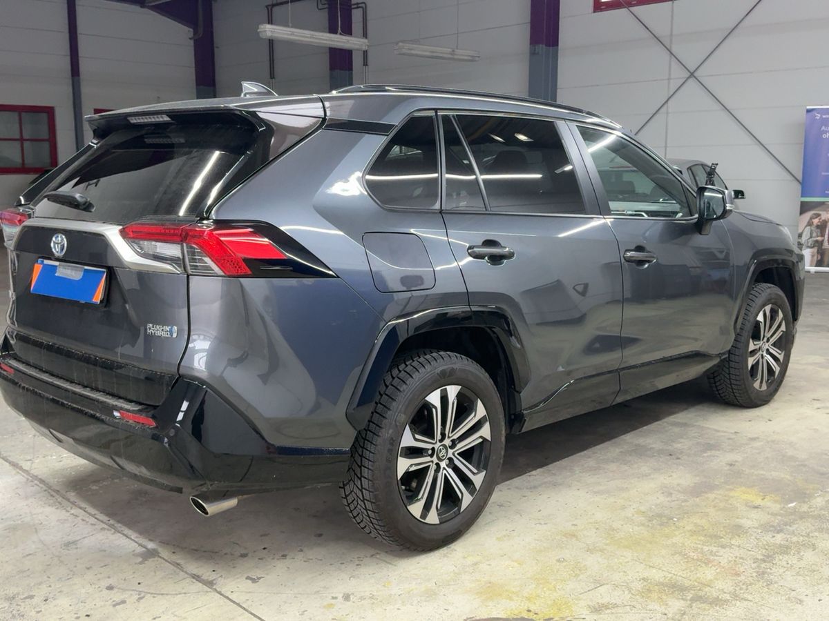 Toyota RAV 2022 — photo 9