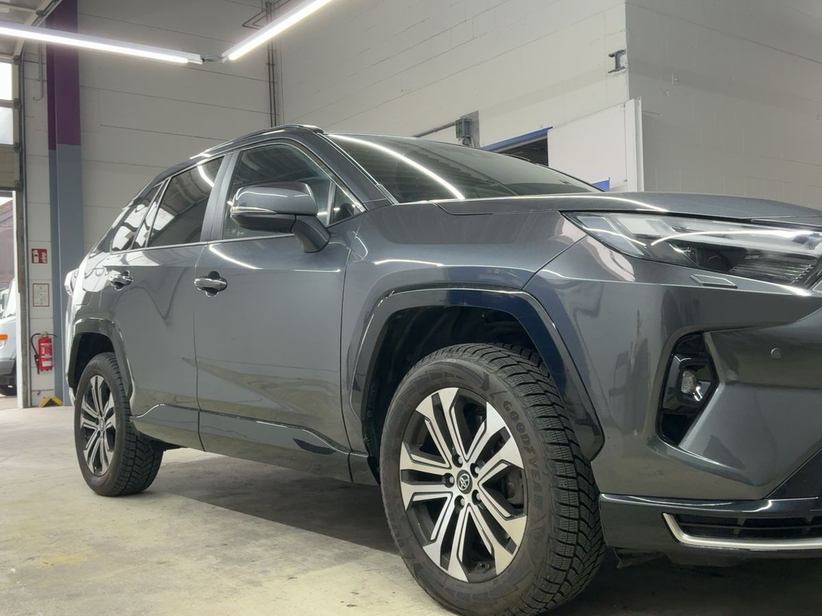 Toyota RAV 2022 — photo 13