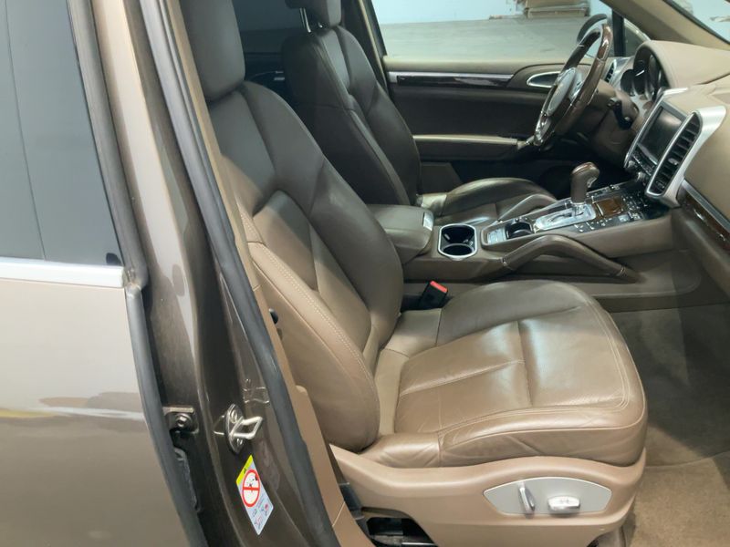Porsche Cayenne Diesel — zdjęcie 11