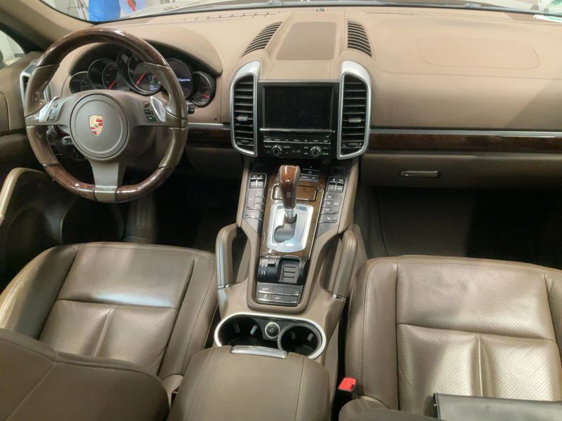 Porsche Cayenne Diesel — zdjęcie 12