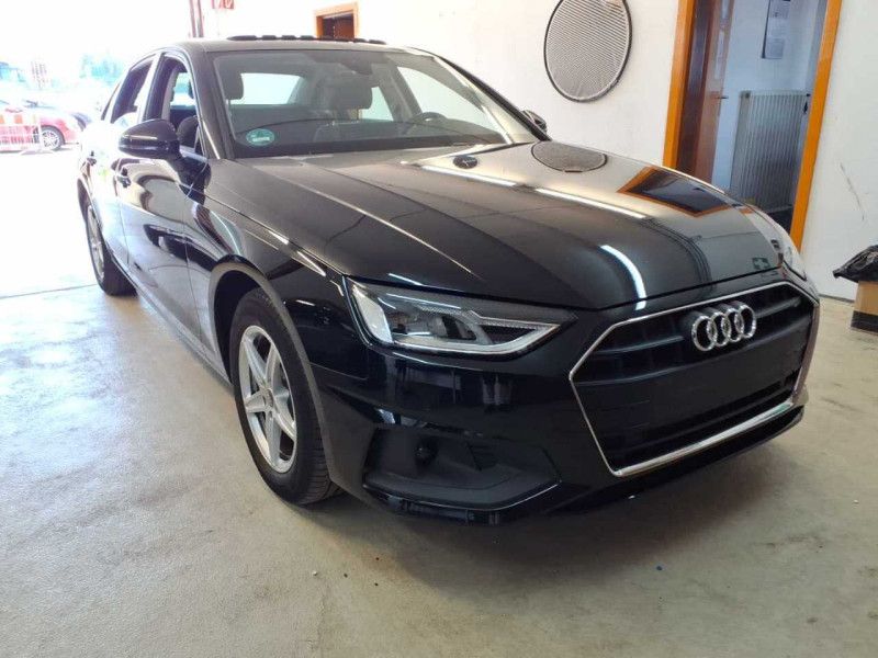 Audi A4 2022