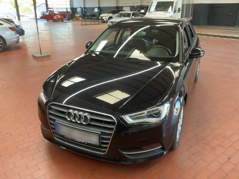 A3 Sportback 1.4 TFSI ACT ultra Attraction