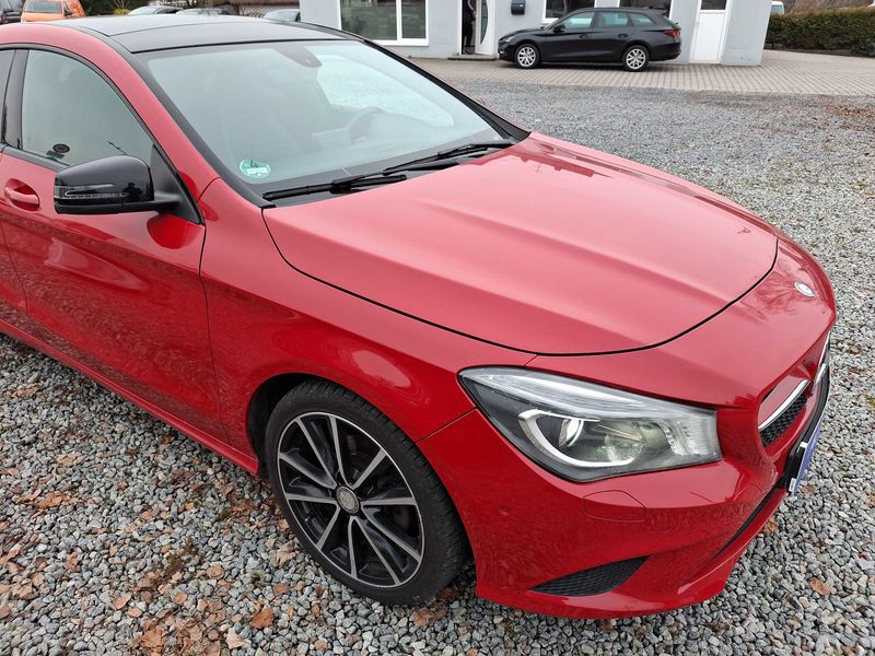 Mercedes-Benz CLA-Klasse CLA 220 d Urban — zdjęcie 6