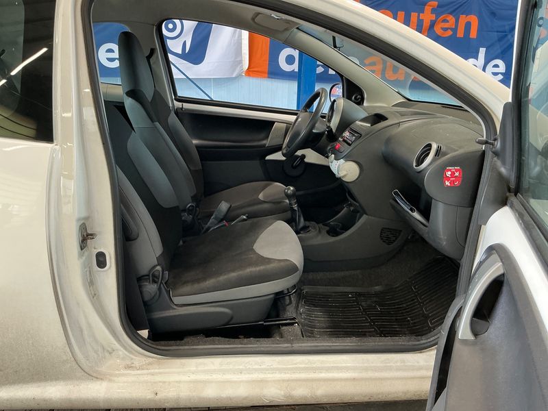 Peugeot 107 1.0 Access — zdjęcie 3