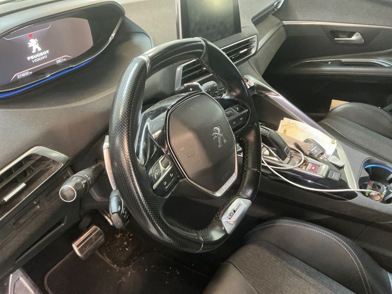 Peugeot 3008 1.6 Blue-HDi GT Line 2018 – снимка 21