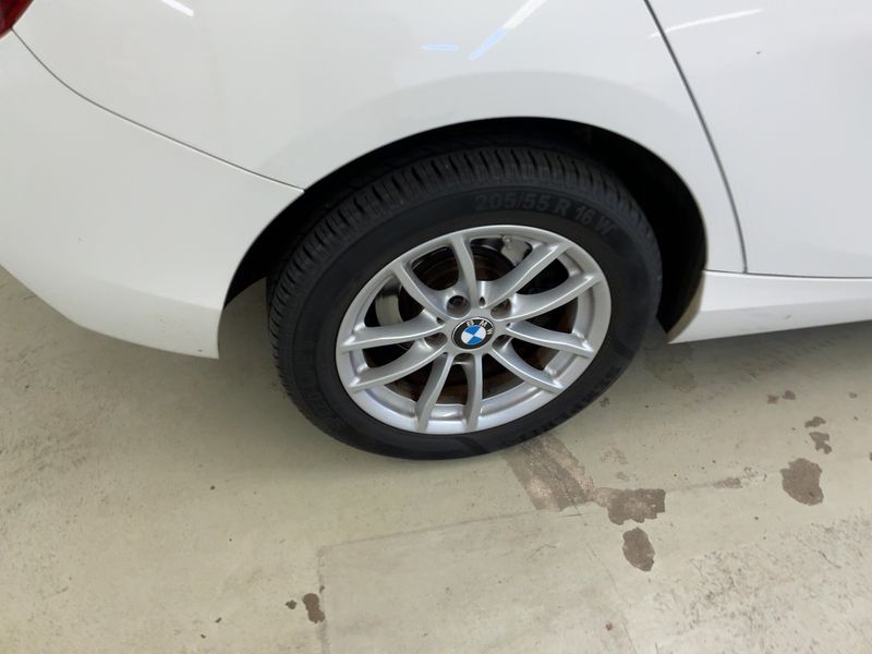 BMW 1er 116i 2014 – снимка 9
