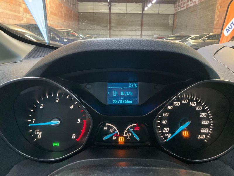Ford C-Max 1.6 TDCi Titanium 2014 – снимка 4