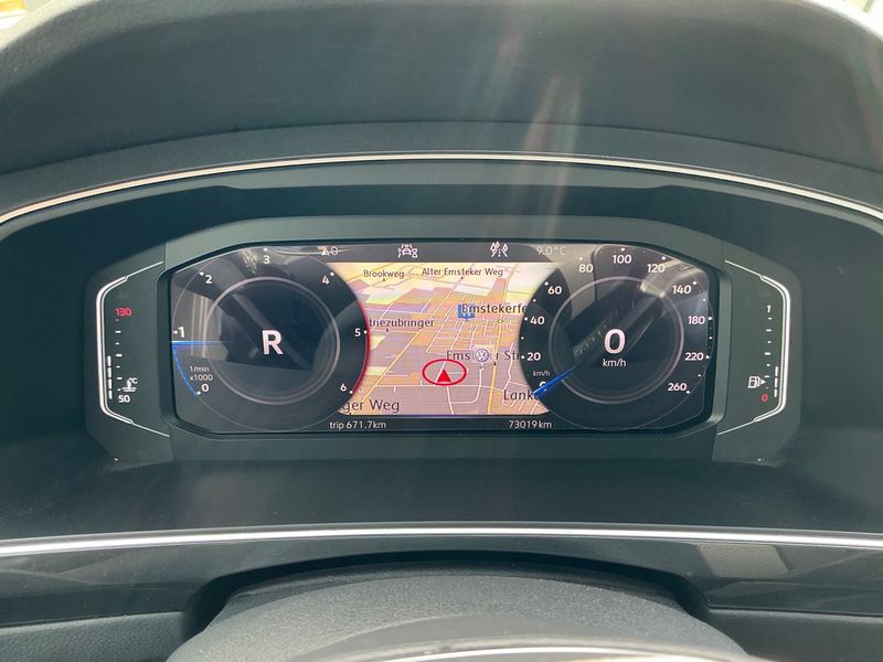 Volkswagen Tiguan 2.0 TDI Highline 4Motion BlueMotion Tech — zdjęcie 13